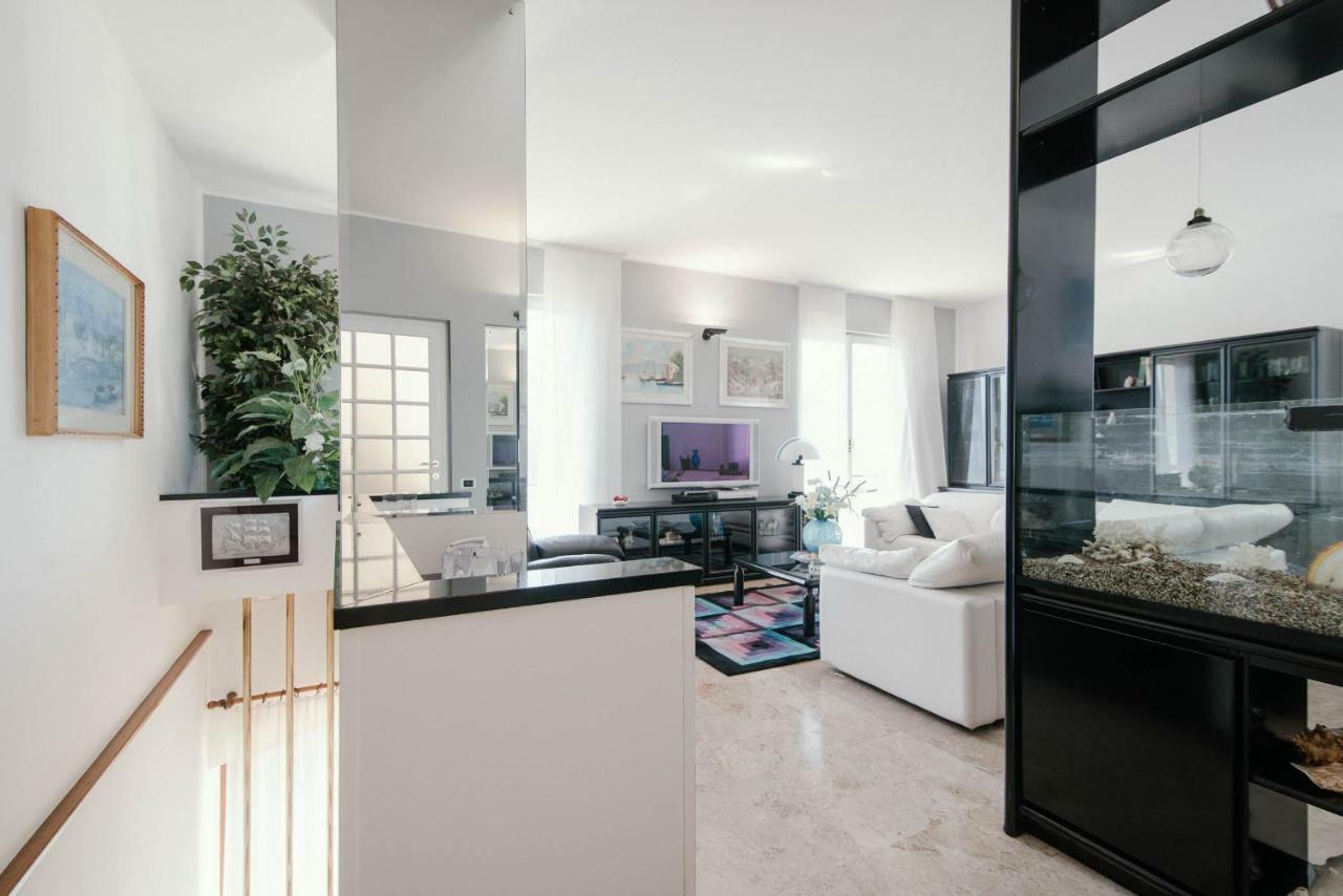 Villa Fantastica Carate Urio 外观 照片